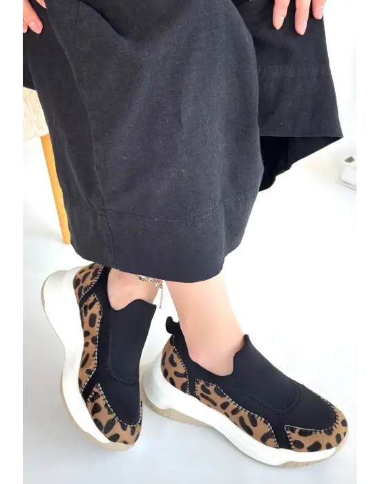 Omarı Leopar Desenli Kadın Spor Ayakkabısı