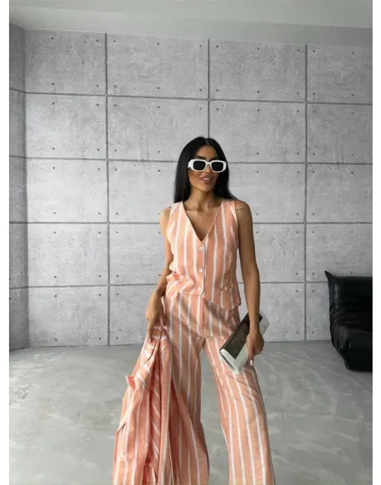 Omarı Renkli Keten Çizgili Ceket - Sezonun Favorisi