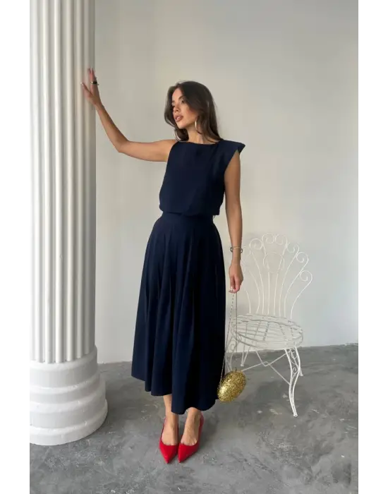 Omarı Şık Keten Kolsuz Bluz ve Maxi Etek Takımı - Lacivert