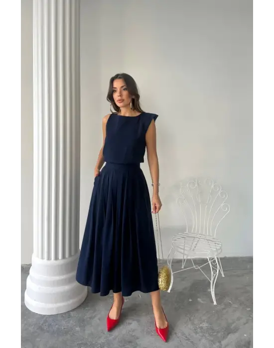 Omarı Şık Keten Kolsuz Bluz ve Maxi Etek Takımı - Lacivert