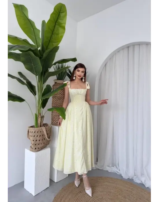 Omarı İncelten Kesimli Omuz Bağlamalı Elbise