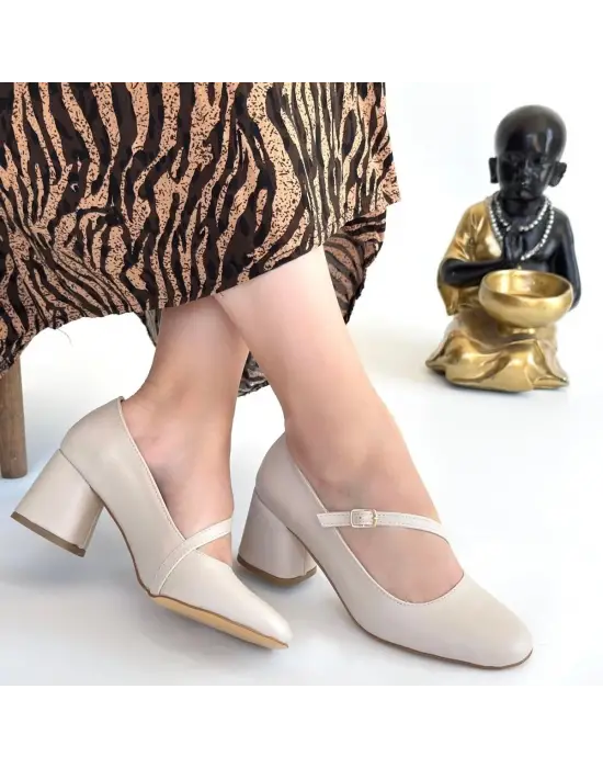 Zarif Topuklu Ayakkabı