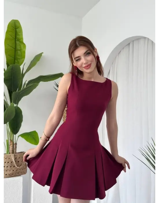 Omarı Çiçek Desenli Mini Elbise