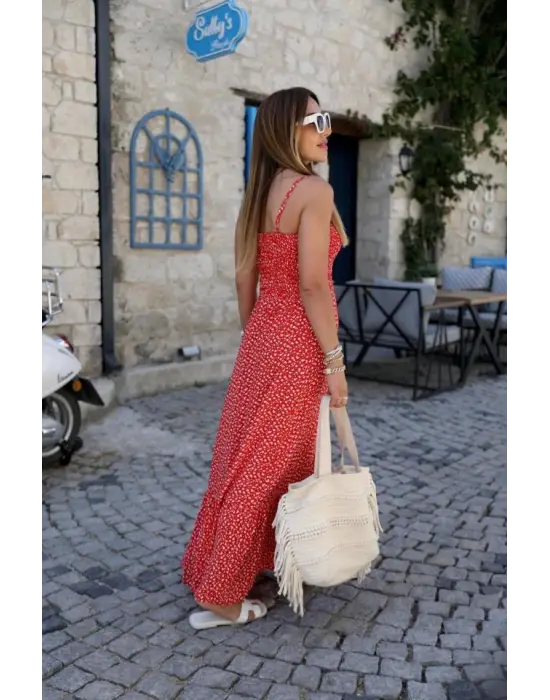 Kırmızı Eteği Fırfırlı Elbise