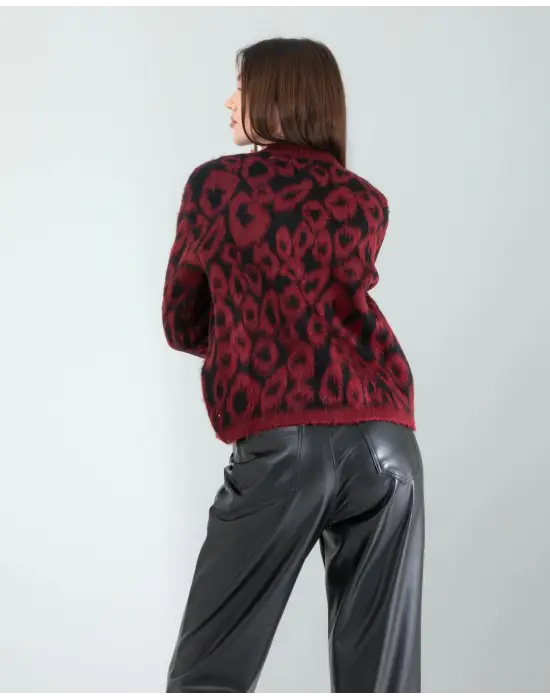 Omarı Leopar Desenli Kırmızı Triko Hırka