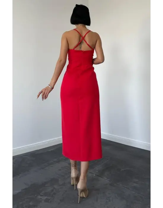 Kırmızı Sırt Dekolteli Elbise