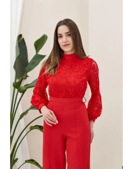 Omarı Dantel Detaylı Kırmızı Tulum