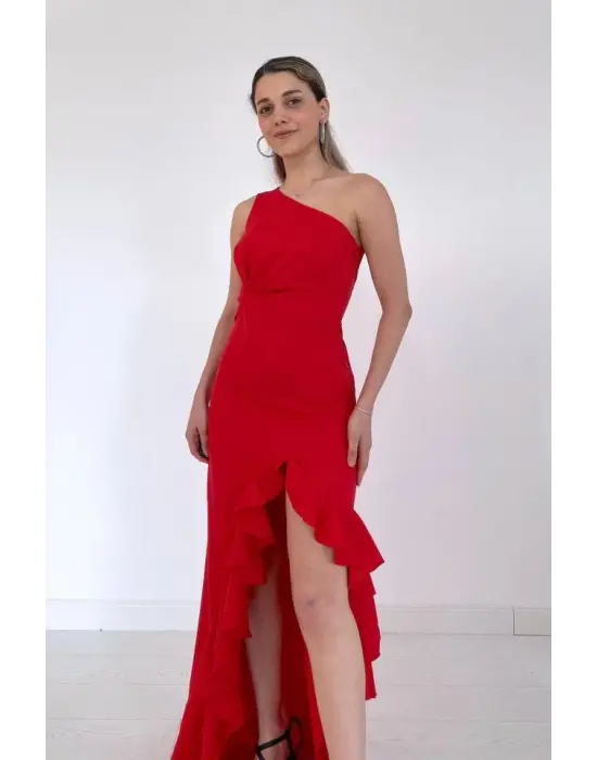Kırmızı Yırtmaçlı Volanlı Elbise