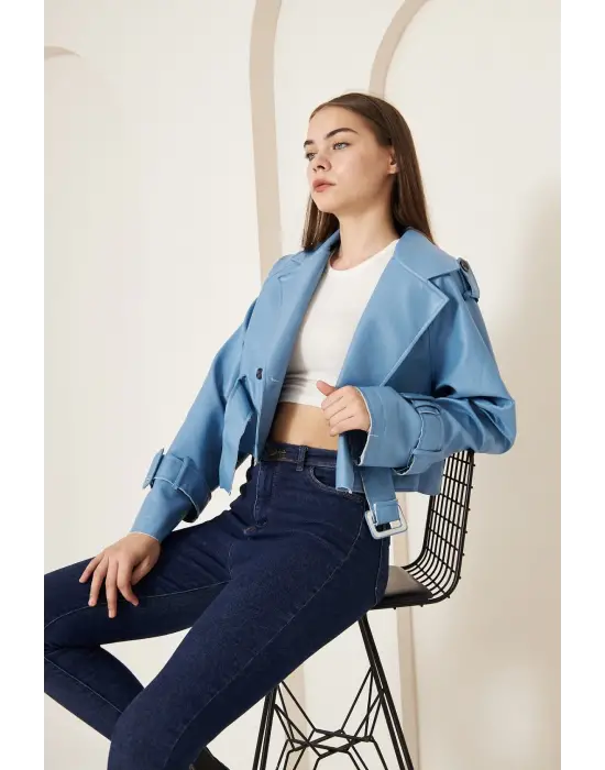 Şık Kısa Deri Ceket