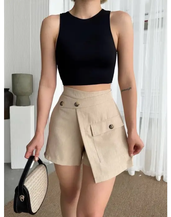 Omarı Şık ve Rahat Tek Cep Detaylı Etek Şort Modeli