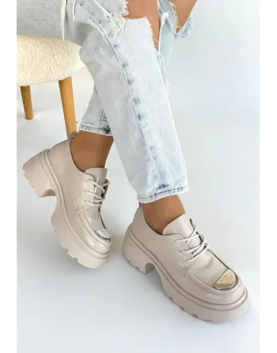 Kiya Bej Rugan Dolgu Topuk Oxford Ayakkabı