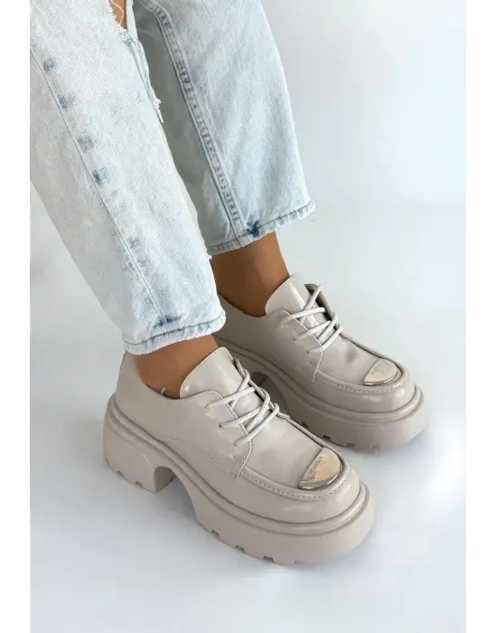 Kiya Bej Rugan Dolgu Topuk Oxford Ayakkabı