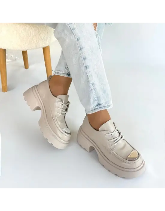 Kiya Bej Rugan Dolgu Topuk Oxford Ayakkabı