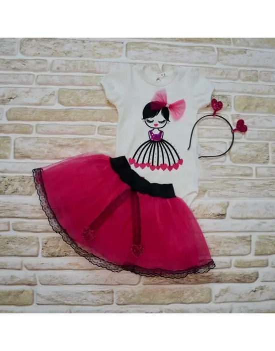 Omarı Sevimli Kalp Nakışlı Tütü Etek Kız Bebek Takımı