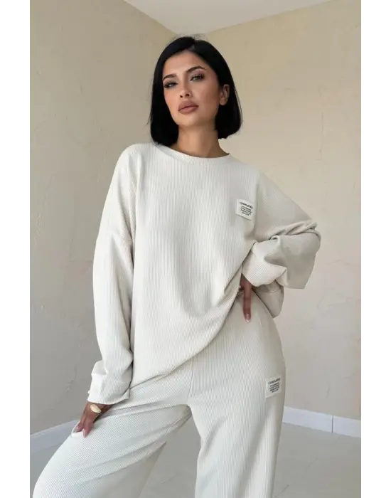 Omarı Klasik Fitilli Bej Kazak ve Pantolon Takımı