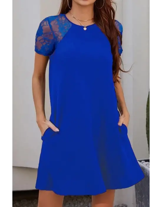 Omarı Şık Dantel Detaylı Elbise