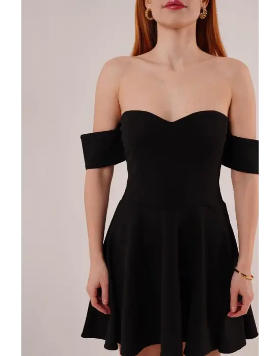 Omarı Şık Straplez Siyah Mini Elbise