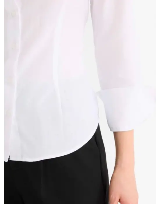 Omarı Şık ve Geniş Kol Detaylı Gömlek