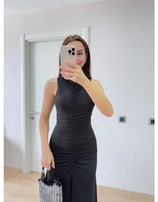 Kolsuz Büzgülü Uzun Elbise - Siyah