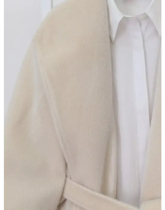 Kolu Ribanalı Şal Yaka Astarlı Kaşe Kaban -Krem
