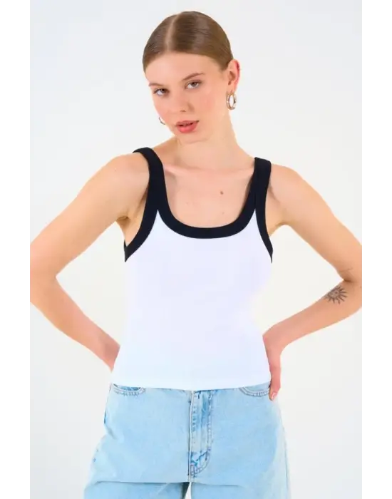 Omarı Konforlu İki Renkli Atlet