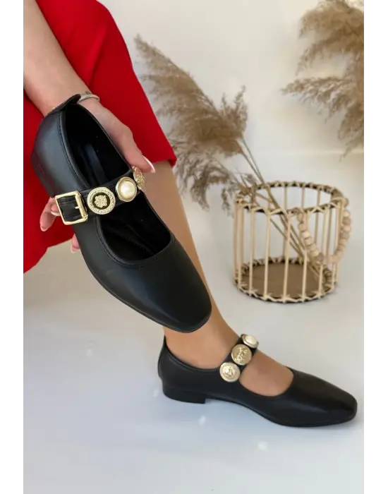 Zarif Siyah Cilt Babet Ayakkabı