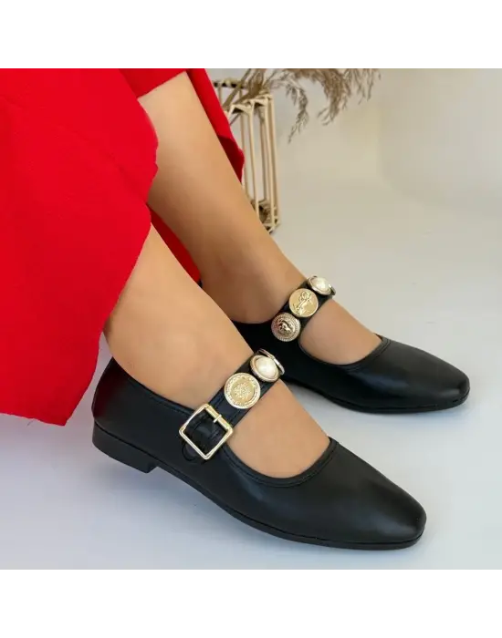 Zarif Siyah Cilt Babet Ayakkabı