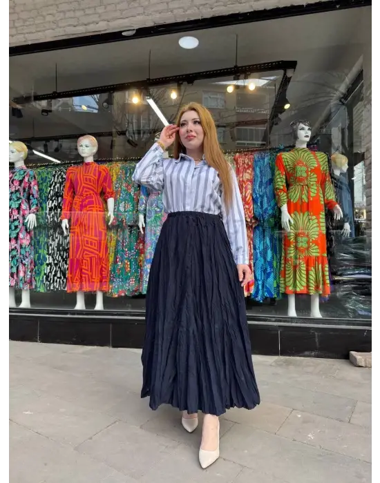 Omarı Deri Detaylı Siyah Kalem Etek