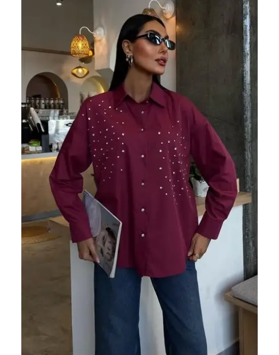 Omarı Kristal Taş Detaylı Poplin Gömlek