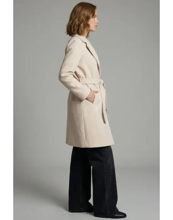 Minimal Kuşaklı Kaban