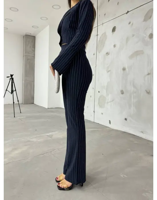 Modern İspanyol Kollu Çizgili Takım