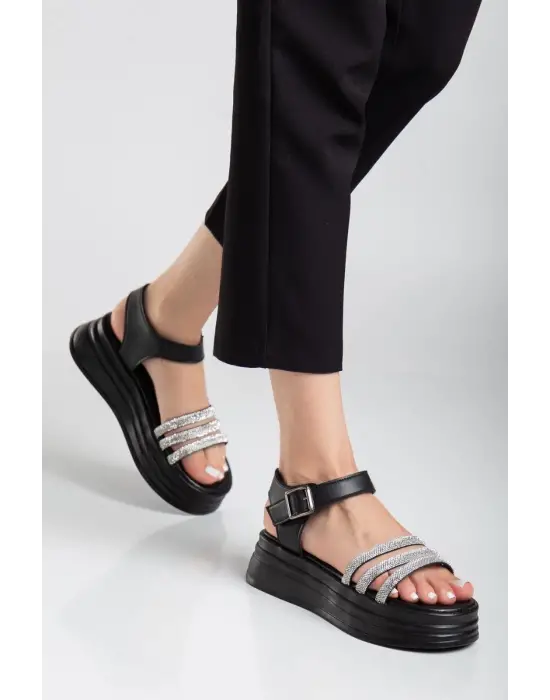 Omarı Siyah Kemer Detaylı Sandalet