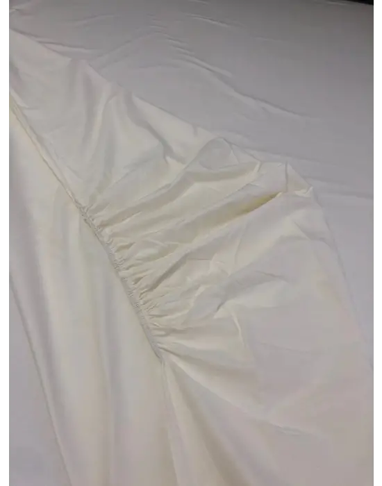 Omarı Yumuşak Pamuklu Lastikli Çarşaf