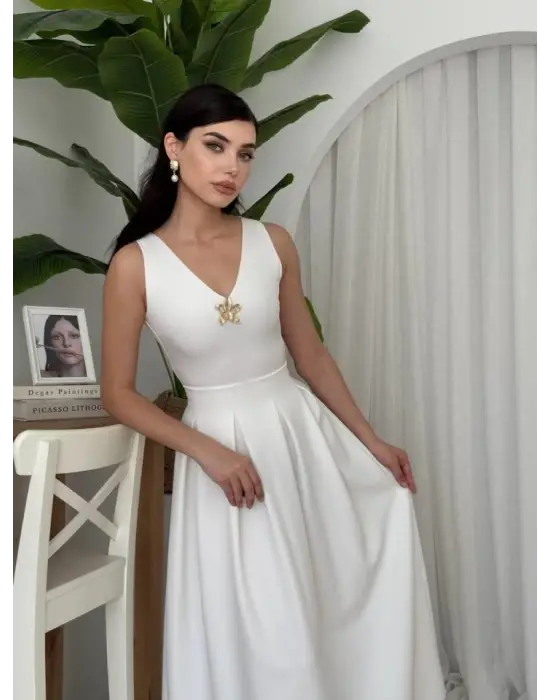 Late Yıldız Detaylı Elbise