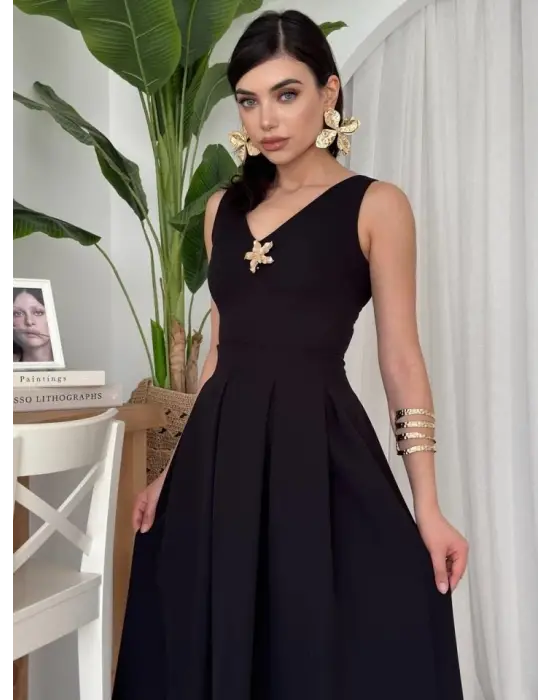 Omarı Yıldız Detaylı Gece Elbisesi