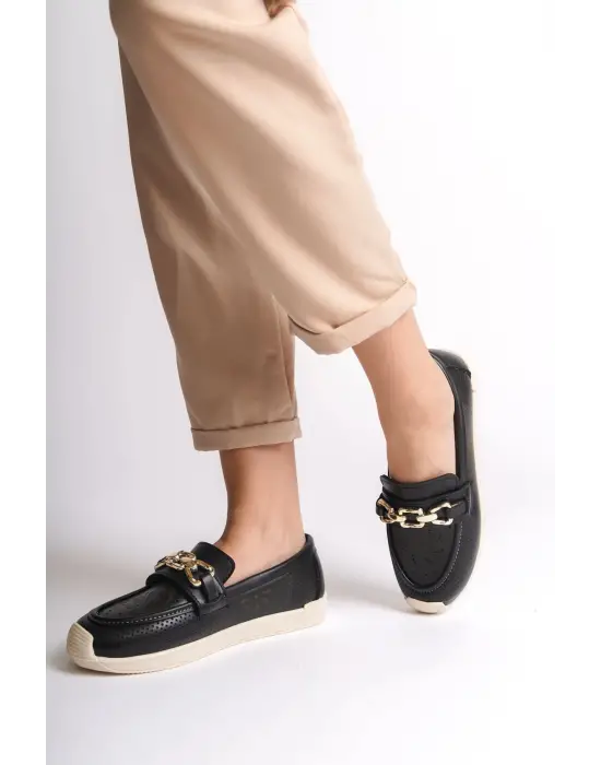 Çiçek Desenli Rahat Tabanlı Bayan Babet Ayakkabı