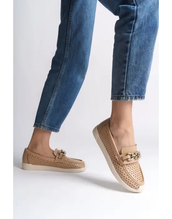 Rahat Bayan Babet Ayakkabı Kalp Desenli Kısa Topuk