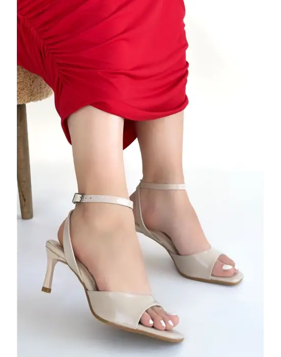 Lenya Bej Rugan Topuklu Ayakkabı