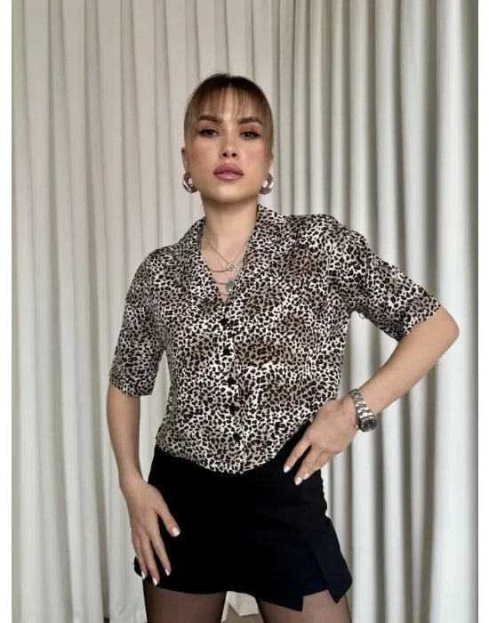 Etkileyici Leopar Desenli Crop Gömlek