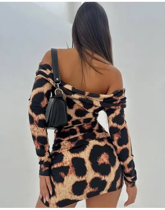 Omarı Leopar Desenli Mini Elbise