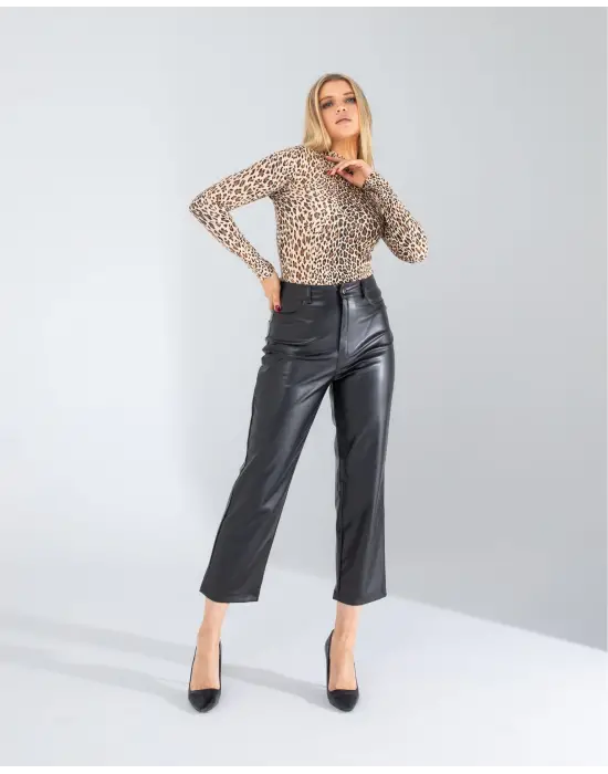 Omarı Leopar Desenli Şık Uzun Kollu Body