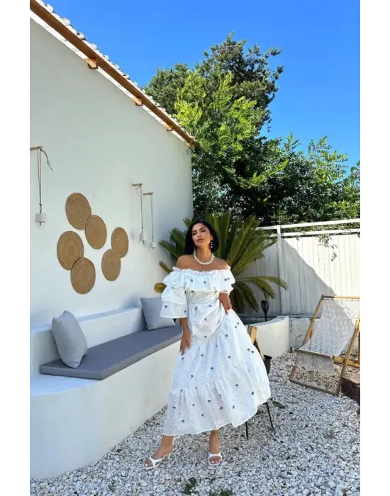 Omarı Lila Omuzları Lastikli Brode Elbise Şıklığı