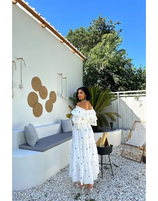 Omarı Lila Omuzları Lastikli Brode Elbise Şıklığı