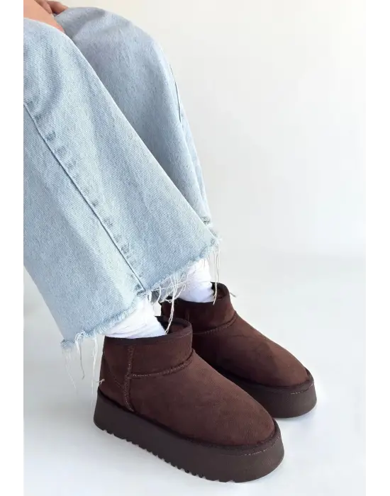 Linne Kahverengi Süet Bot