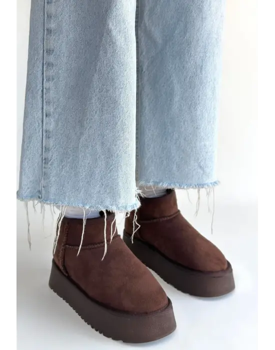 Linne Kahverengi Süet Bot