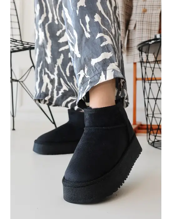 Linne Siyah Süet Bot