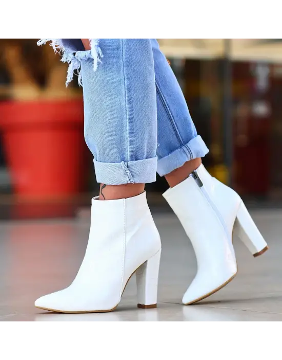 Omarı Elegant Rugan Desenli Topuklu Bot