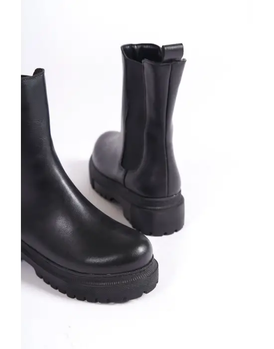 Rahat Tabanlı Şık Bot