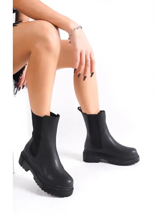 Omarı Rahat Tabanlı Bağcıksız Günlük Bayan Bot - Siyah