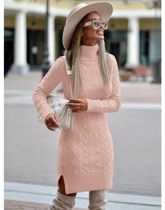   Yünlü Motifli Midi Boy Triko Elbise